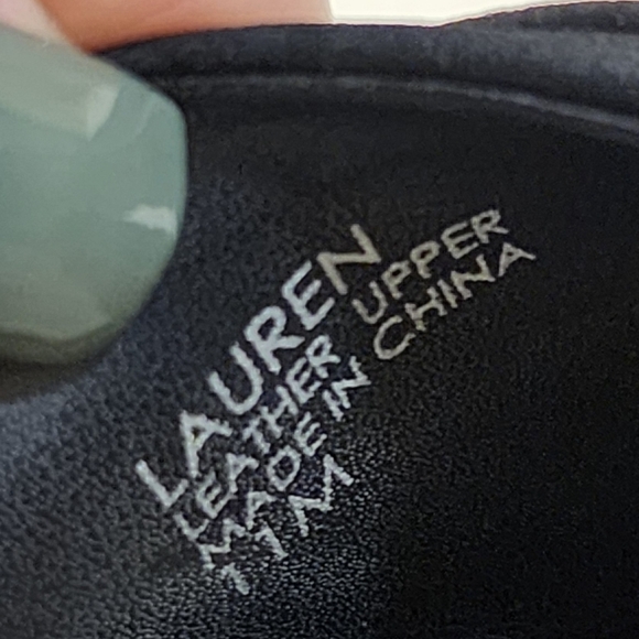 TAHARI Lauren Black Leather Upper Slides Sandasl size 11M - Picture 4 of 9